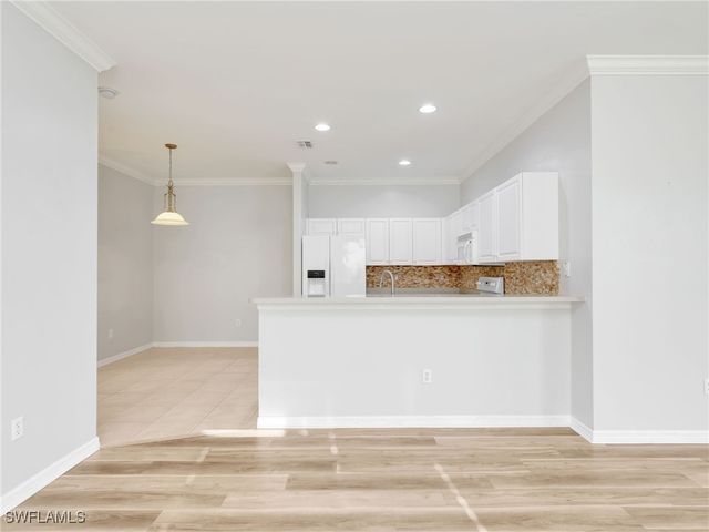 2305 Carnaby CT, Lehigh Acres, FL 33973