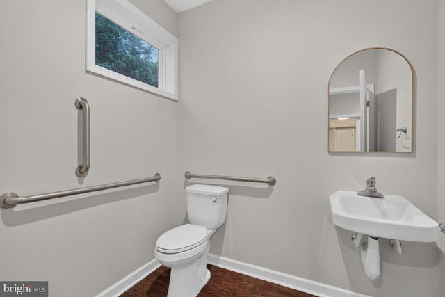 9601 FAIRVIEW AVE, Manassas, VA 20110