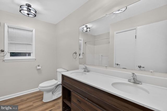 9601 FAIRVIEW AVE, Manassas, VA 20110