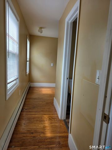 19 Goff Street, Meriden, CT 06451