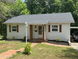 114 Orange Lane, Oak Ridge, TN 37830