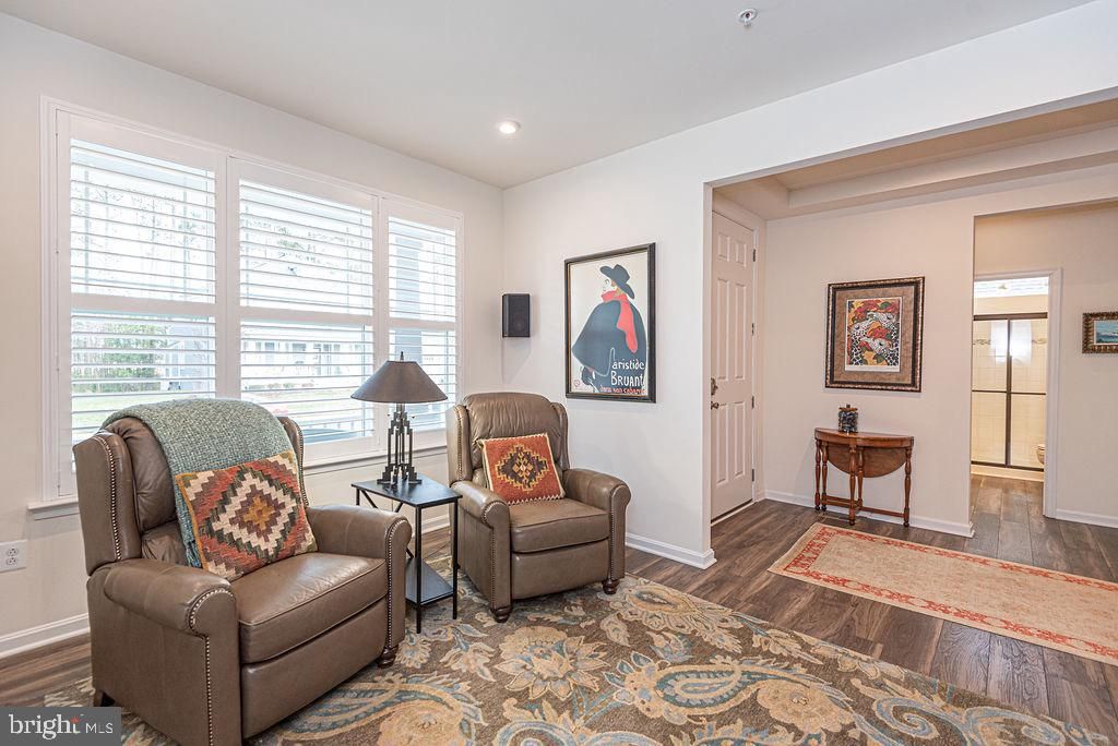 Image 11 of property listing at 10315 QUARTER DECK LN, Berlin, MD 21811