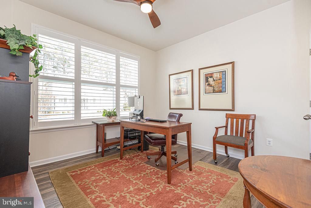 Image 17 of property listing at 10315 QUARTER DECK LN, Berlin, MD 21811