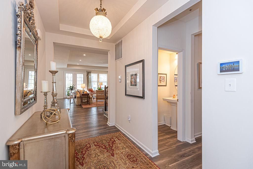 Image 19 of property listing at 10315 QUARTER DECK LN, Berlin, MD 21811