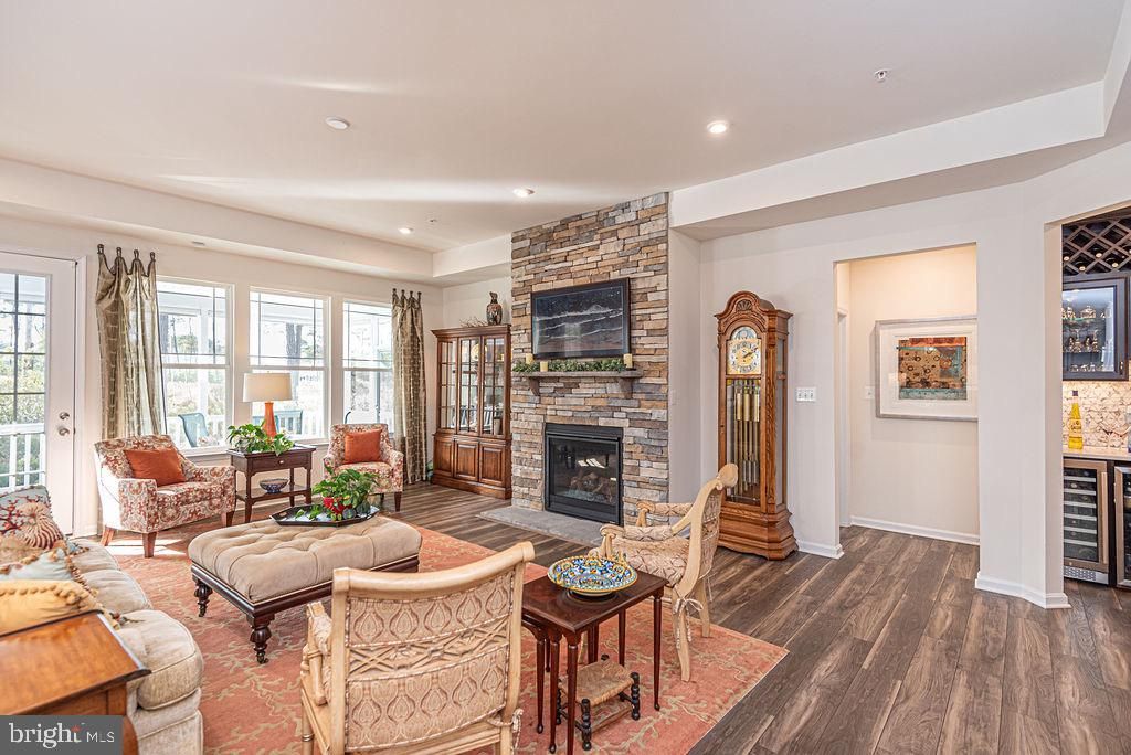 Image 30 of property listing at 10315 QUARTER DECK LN, Berlin, MD 21811