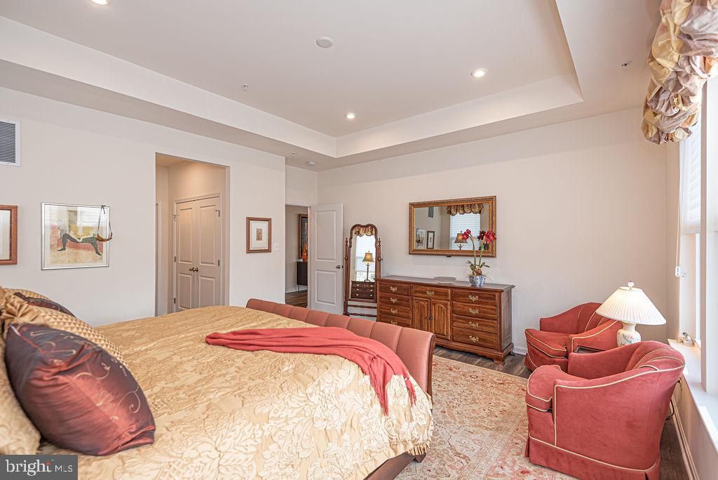 Image 53 of property listing at 10315 QUARTER DECK LN, Berlin, MD 21811