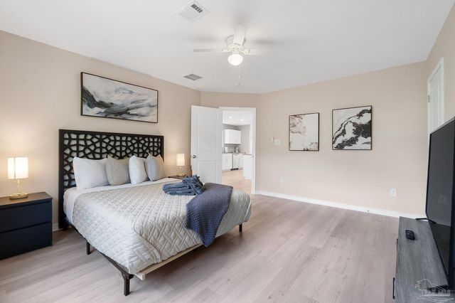 1004 Polk Ave, Pensacola, FL 32507