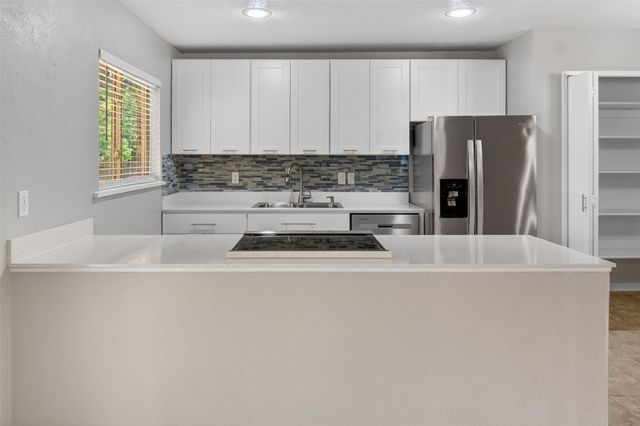6600 Sunset Road, North Richland Hills, TX 76182