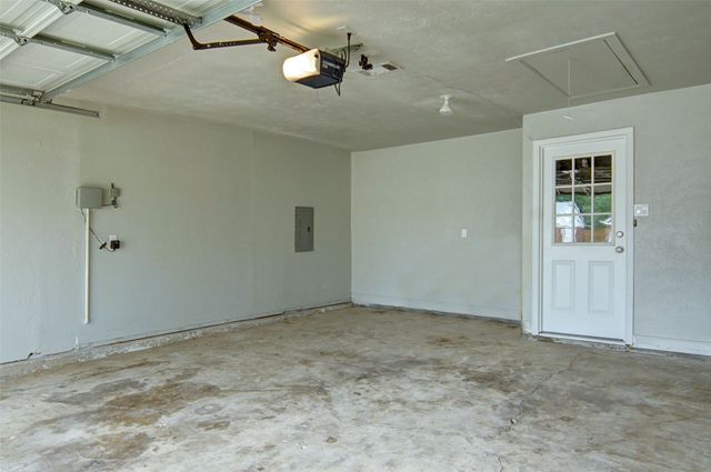 6600 Sunset Road, North Richland Hills, TX 76182