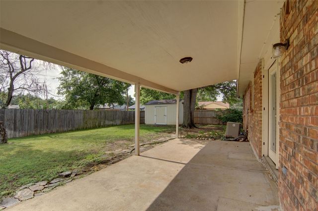 6600 Sunset Road, North Richland Hills, TX 76182