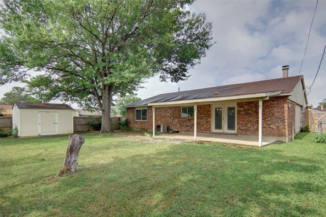 6600 Sunset Road, North Richland Hills, TX 76182