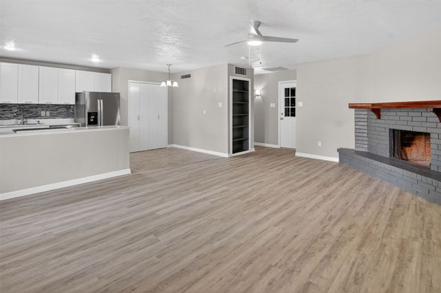 6600 Sunset Road, North Richland Hills, TX 76182