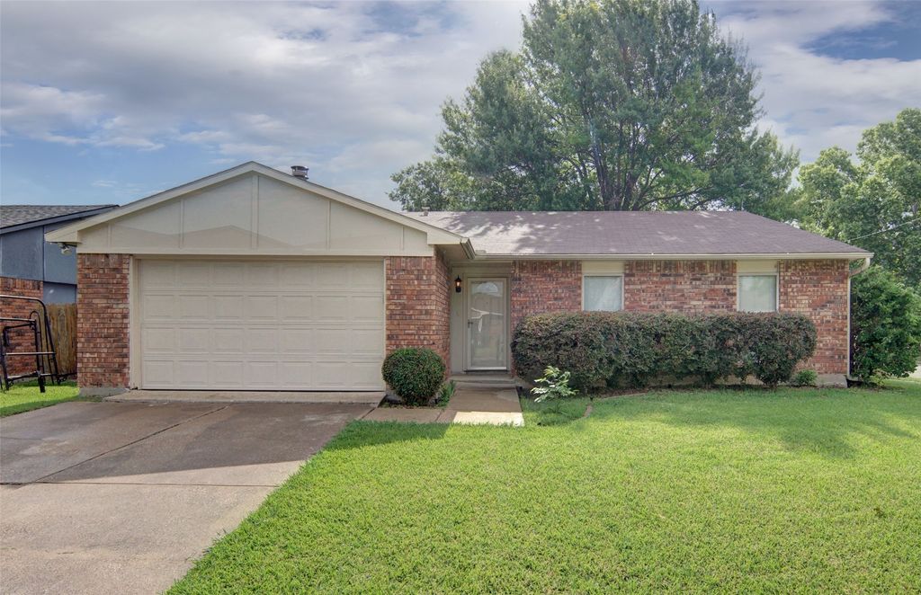 6600 Sunset Road, North Richland Hills, TX 76182