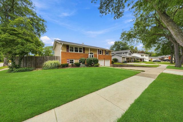 503 N Schirra Drive, Palatine, IL 60074