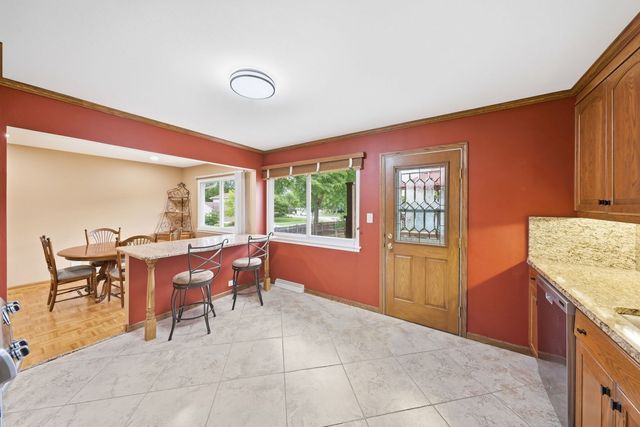 503 N Schirra Drive, Palatine, IL 60074