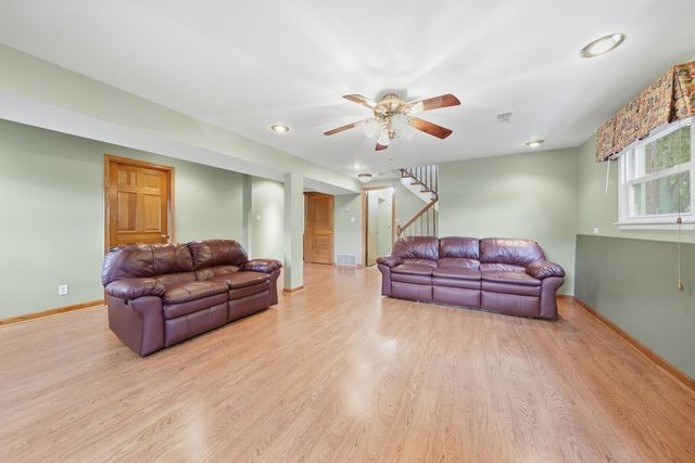 503 N Schirra Drive, Palatine, IL 60074