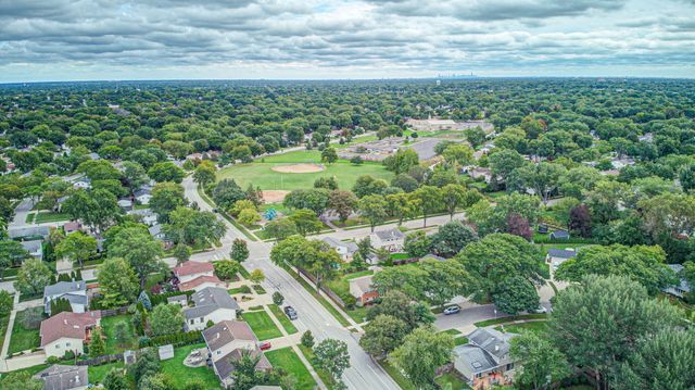 503 N Schirra Drive, Palatine, IL 60074
