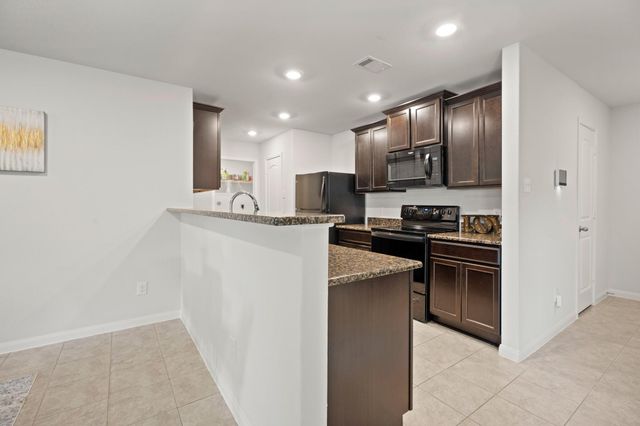 6214 El Topacio Dr, Houston, TX 77048