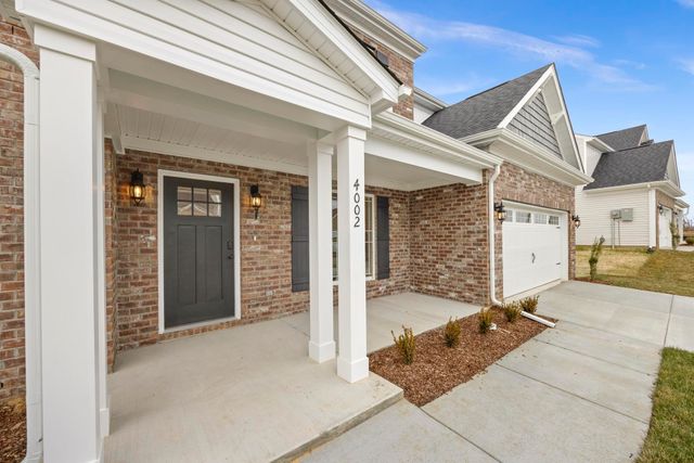 5025 Salient Dr, Spring Hill, TN 37174