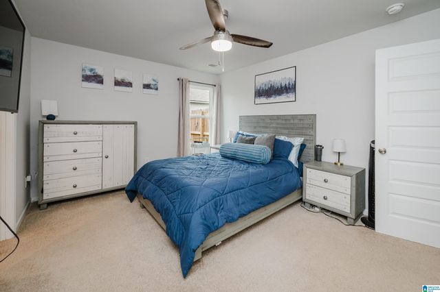286 AMBER AVENUE, Calera, AL 35040