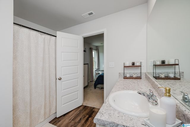 286 AMBER AVENUE, Calera, AL 35040