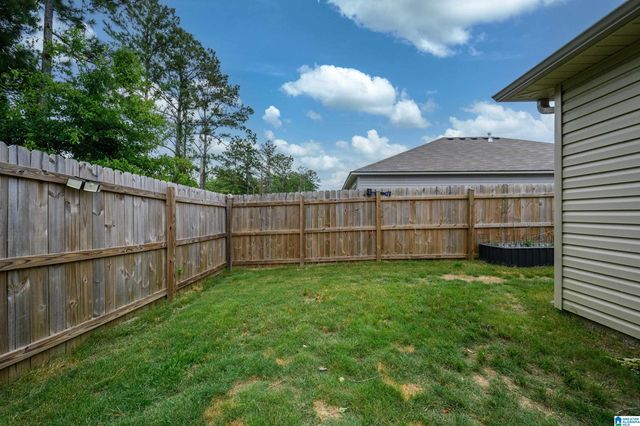 286 AMBER AVENUE, Calera, AL 35040