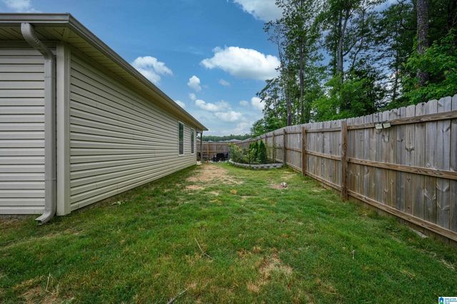 286 AMBER AVENUE, Calera, AL 35040