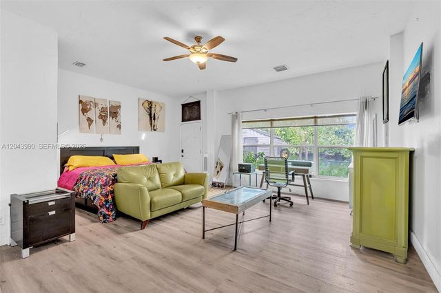 1800 NW 3rd Ct, Fort Lauderdale, FL 33311