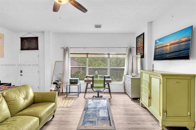 1800 NW 3rd Ct, Fort Lauderdale, FL 33311