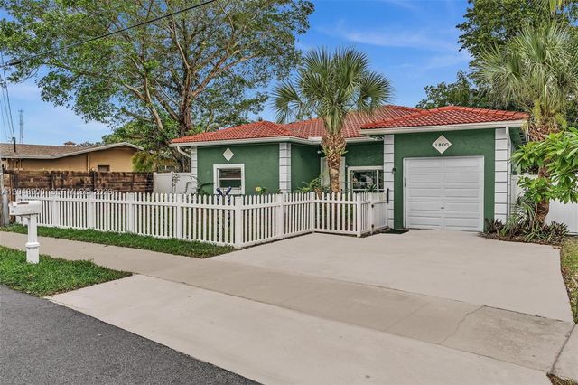 1800 NW 3rd Ct, Fort Lauderdale, FL 33311