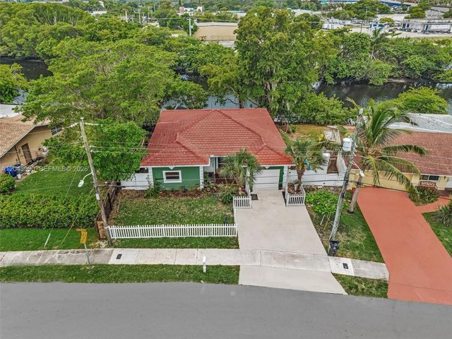 1800 NW 3rd Ct, Fort Lauderdale, FL 33311