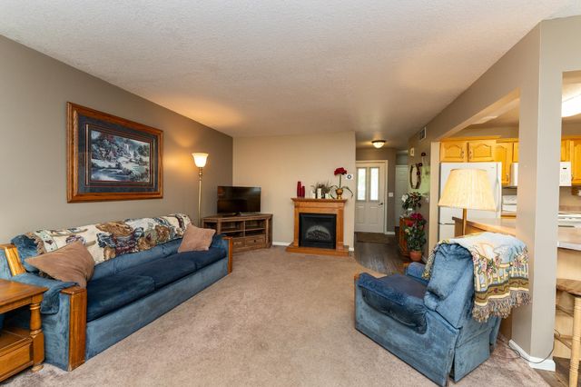 1604 E Gaylord Street, Mount Pleasant, MI 48858