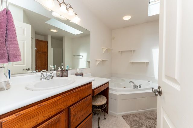 1604 E Gaylord Street, Mount Pleasant, MI 48858