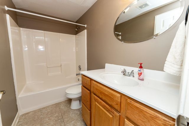 1604 E Gaylord Street, Mount Pleasant, MI 48858