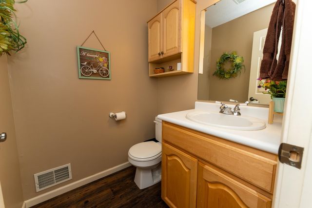 1604 E Gaylord Street, Mount Pleasant, MI 48858