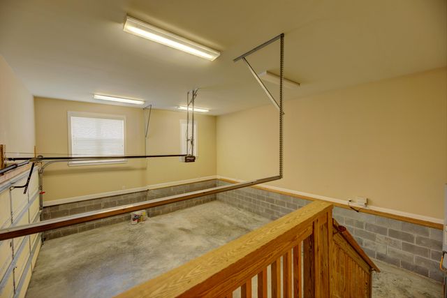 65 Thorncrest Drive, Ringgold, GA 30736