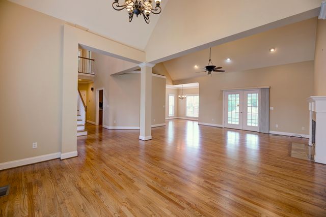 65 Thorncrest Drive, Ringgold, GA 30736