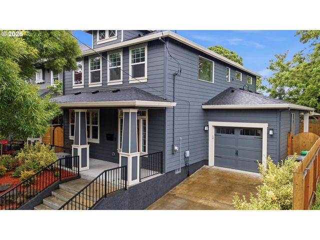 1024 Ne GOING St, Portland, OR 97211