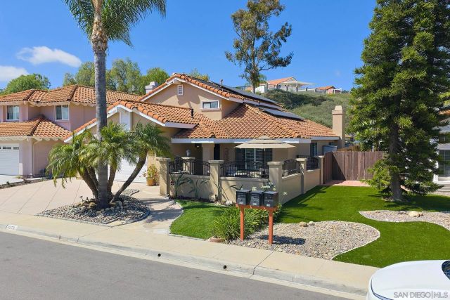 9176 Truman St, San Diego, CA 92129