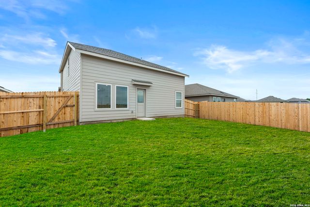 418 Sauvignon Pt, New Braunfels, TX 78130