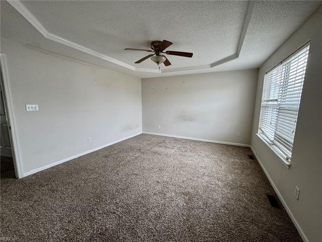 4 Fulcher CT, Hampton, VA 23666