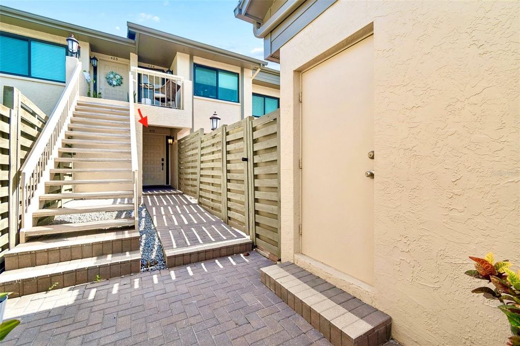 3157 LANDMARK DRIVE 414, Clearwater, FL 33761