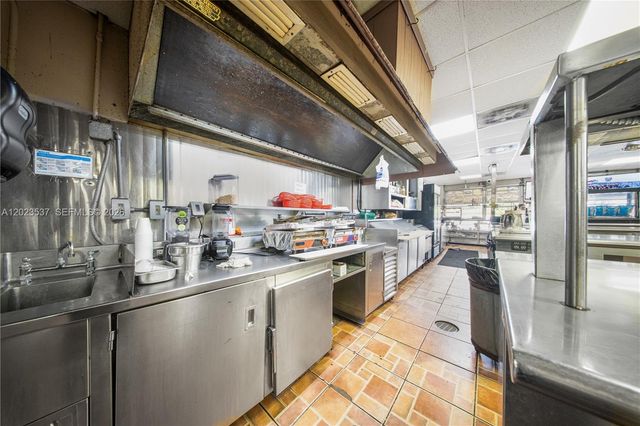 652 E 9th Street, Hialeah, FL 33010