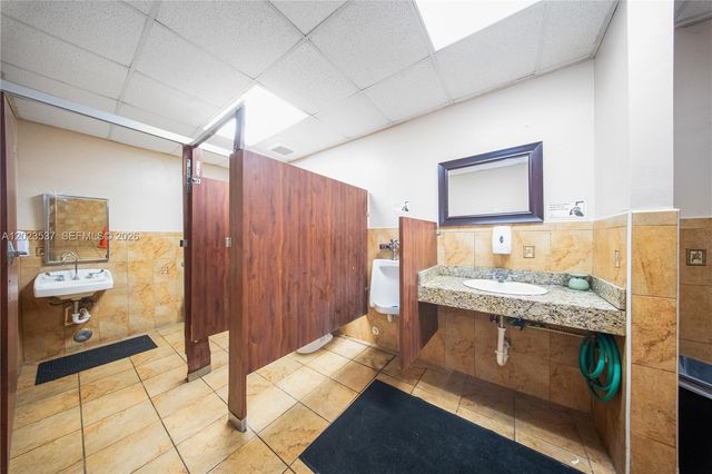 652 E 9th Street, Hialeah, FL 33010