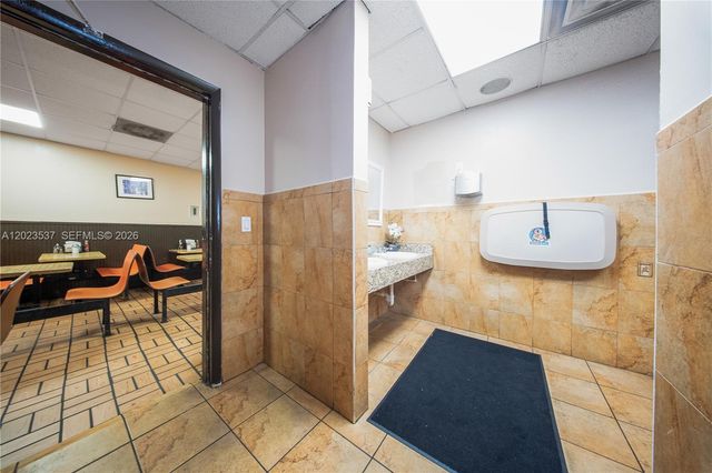 652 E 9th Street, Hialeah, FL 33010
