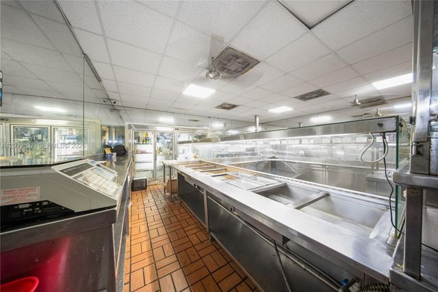 652 E 9th Street, Hialeah, FL 33010