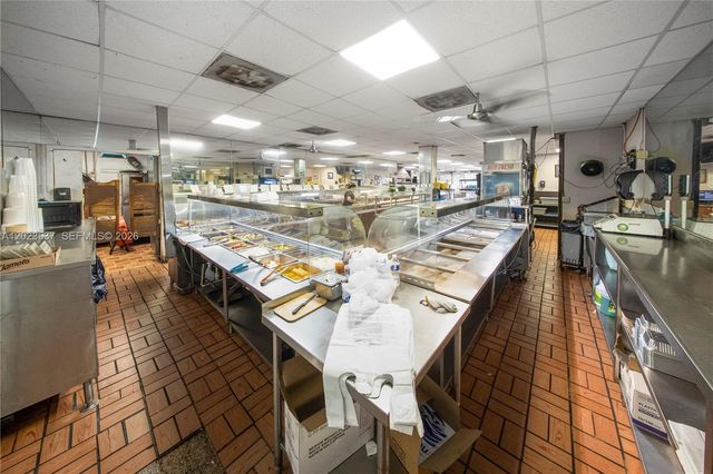 652 E 9th Street, Hialeah, FL 33010