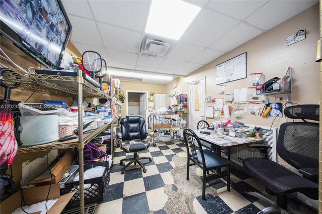 652 E 9th Street, Hialeah, FL 33010