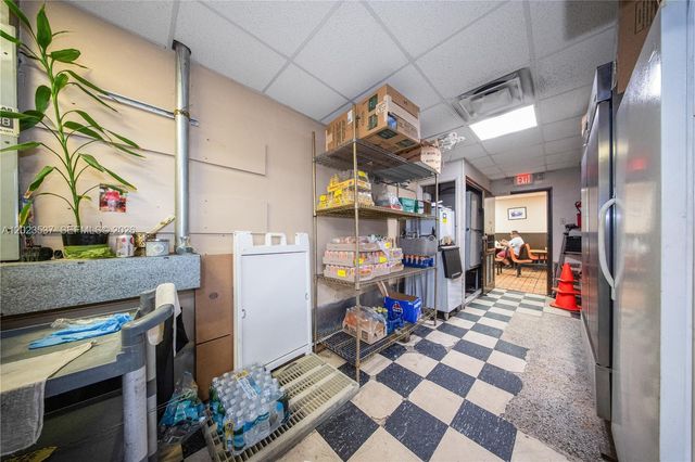 652 E 9th Street, Hialeah, FL 33010
