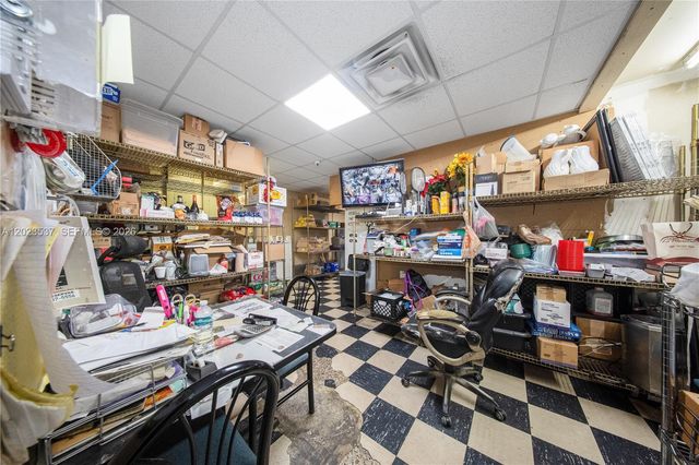 652 E 9th Street, Hialeah, FL 33010